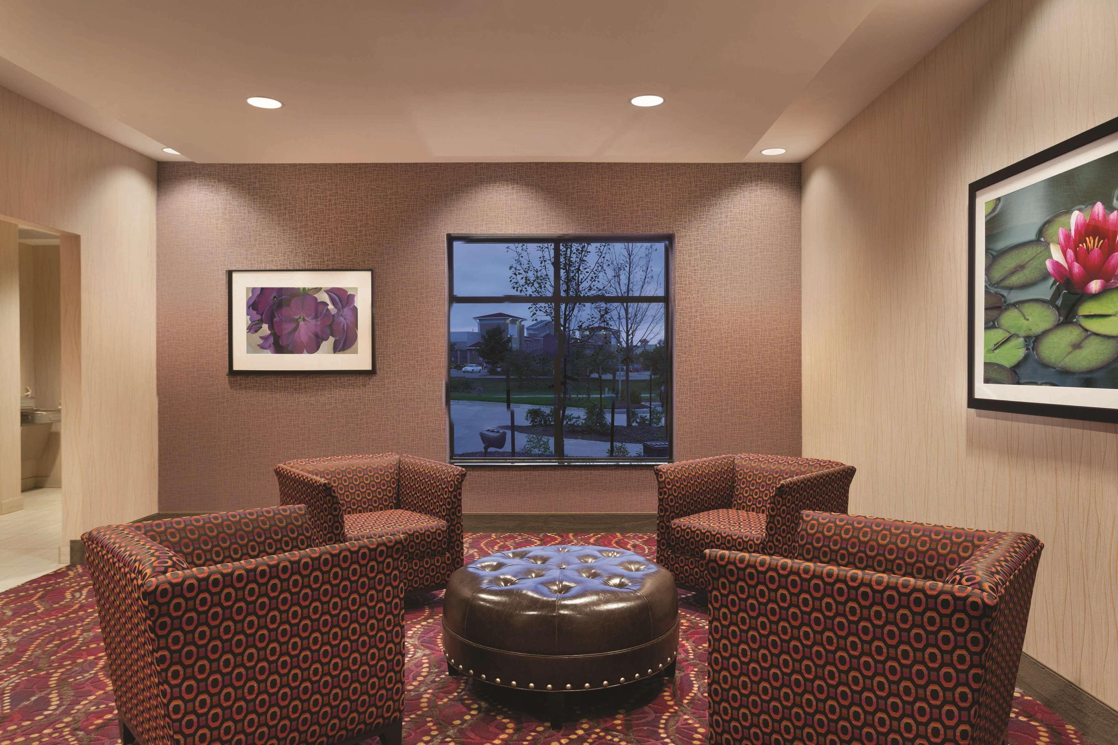 Homewood Suites By Hilton West Des Moines/Sw Mall Area Exterior photo